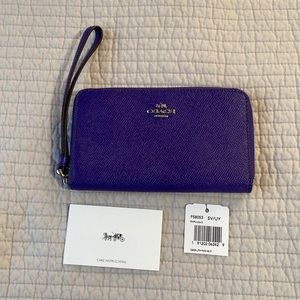 NWT Wmns Coach Wallet/Wristlet